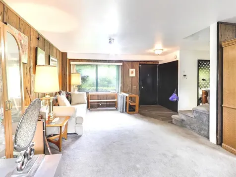 2617 Summit Avenue Highland Park IL 60035