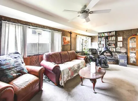 2617 Summit Avenue Highland Park IL 60035