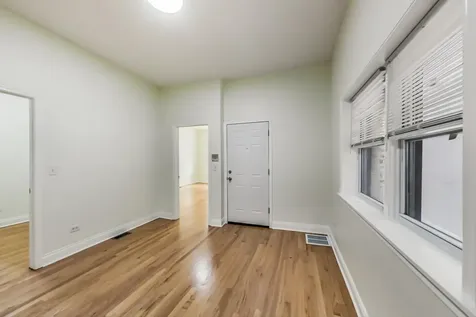 819 South Carpenter Street Chicago IL 60607