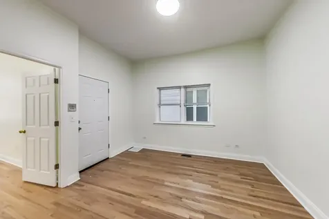 819 South Carpenter Street Chicago IL 60607