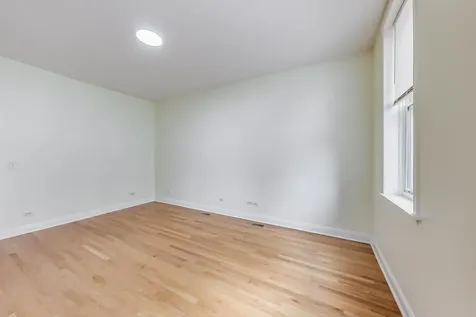 819 South Carpenter Street Chicago IL 60607