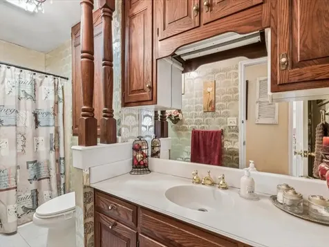 204 Westport Drive Joliet IL 60431