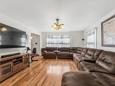204 Westport Drive Joliet IL 60431