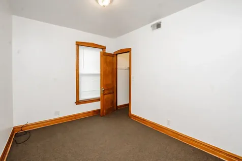 3417 West Evergreen Avenue Chicago IL 60651