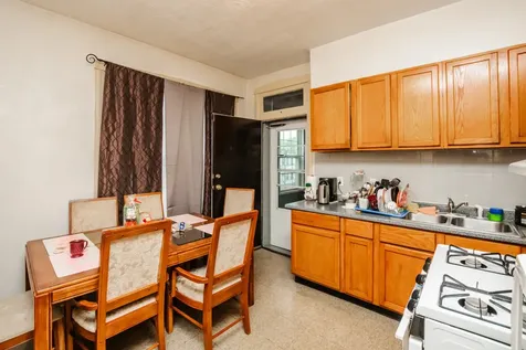 3417 West Evergreen Avenue Chicago IL 60651
