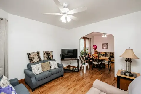 3417 West Evergreen Avenue Chicago IL 60651