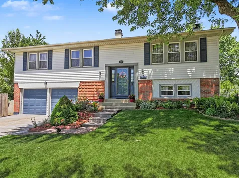1350 Nottingham Lane Hoffman Estates IL 60169