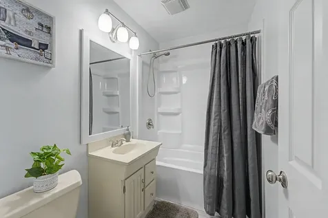 1350 Nottingham Lane Hoffman Estates IL 60169