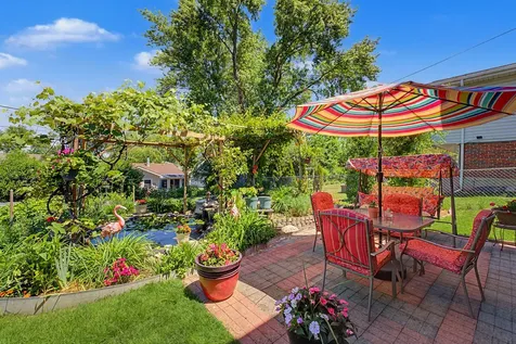 1350 Nottingham Lane Hoffman Estates IL 60169