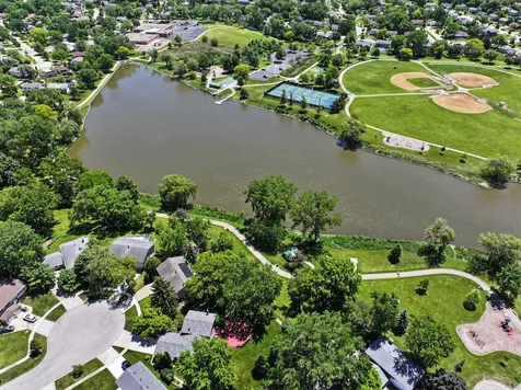 1350 Nottingham Lane Hoffman Estates IL 60169
