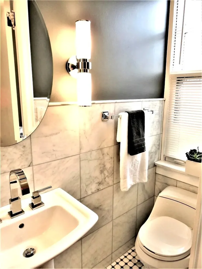 6334 North Sheridan Road Chicago IL 60660