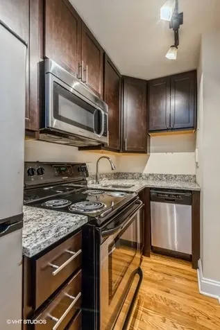 1430 North Dearborn Parkway Chicago IL 60610