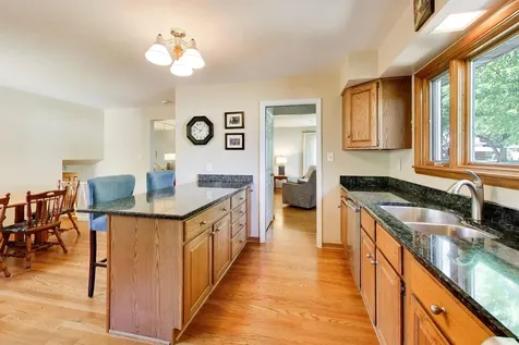 905 South School Street Mount Prospect IL 60056