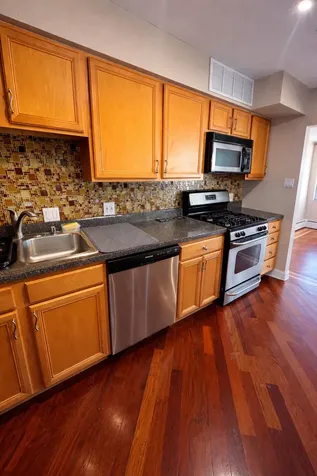 8809 West Golf Road Niles IL 60714