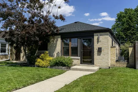 2537 Willow Street Franklin Park IL 60131