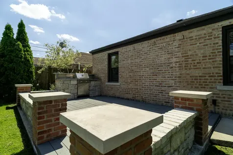 2537 Willow Street Franklin Park IL 60131
