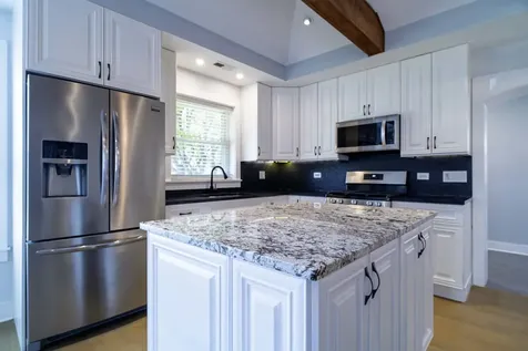 2537 Willow Street Franklin Park IL 60131