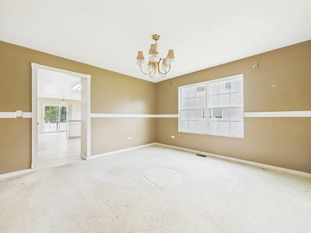 1628 Trails End Lane Bolingbrook IL 60490