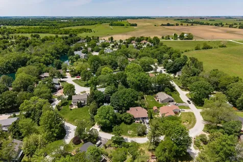 1309 Wildwood Lane Mahomet IL 61853