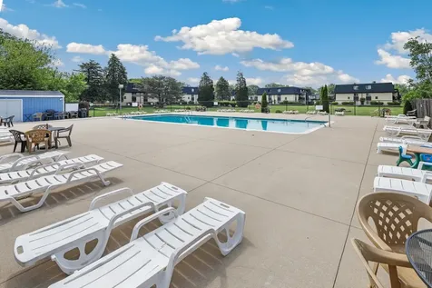 11112 South 84th Avenue Palos Hills IL 60465