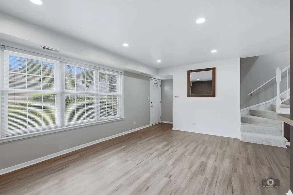 1312 Woodcutter Lane Wheaton IL 60189