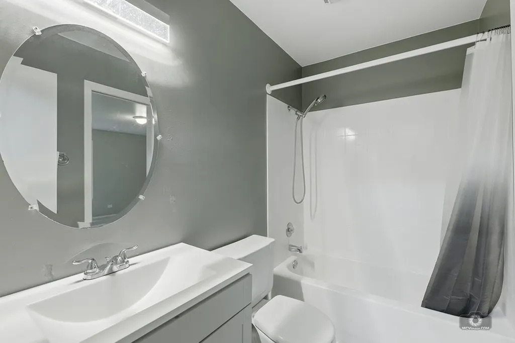 1312 Woodcutter Lane Wheaton IL 60189