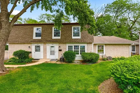 1312 Woodcutter Lane Wheaton IL 60189