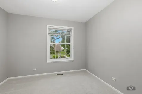 1312 Woodcutter Lane Wheaton IL 60189