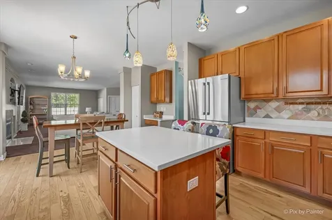 142 Augusta Lane Cary IL 60013