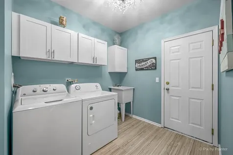 142 Augusta Lane Cary IL 60013