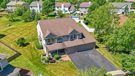 142 Augusta Lane Cary IL 60013