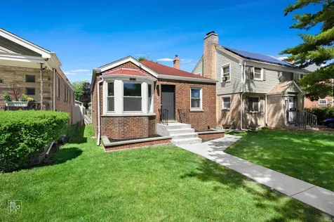14424 South Wallace Avenue Riverdale IL 60827