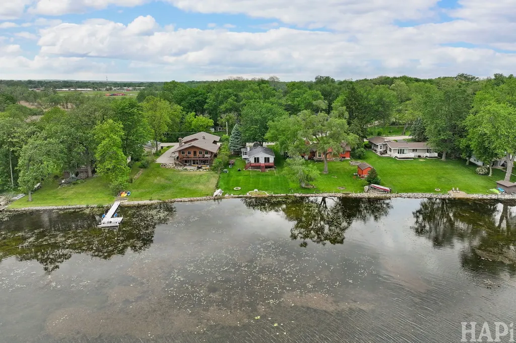 22719 West Silver Lake Avenue Antioch IL 60002
