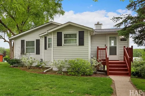 22719 West Silver Lake Avenue Antioch IL 60002