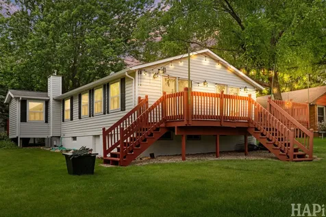 22719 West Silver Lake Avenue Antioch IL 60002