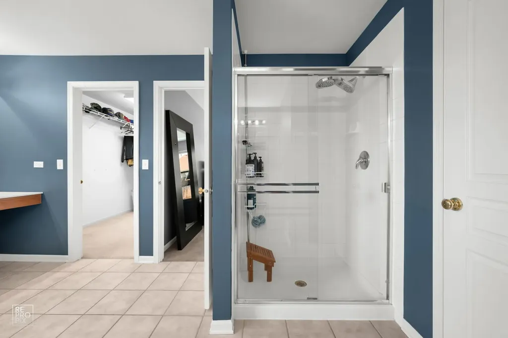 2 Marshall Ash Court Bolingbrook IL 60490