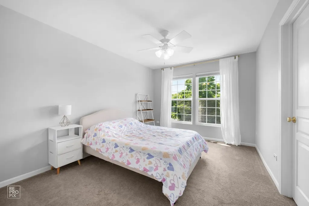 2 Marshall Ash Court Bolingbrook IL 60490