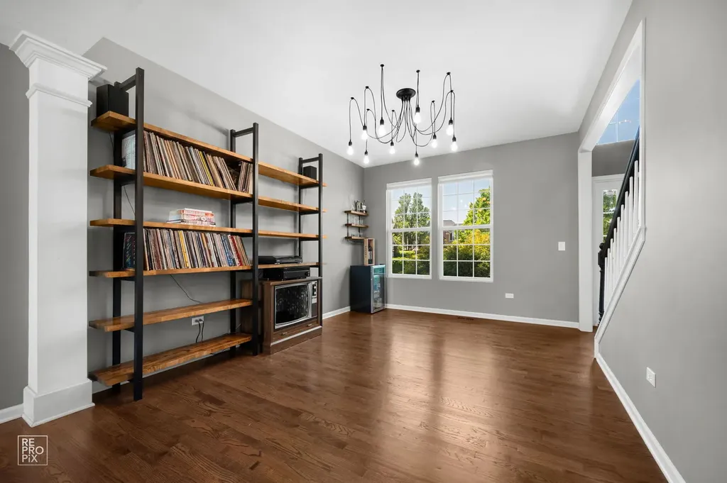 2 Marshall Ash Court Bolingbrook IL 60490