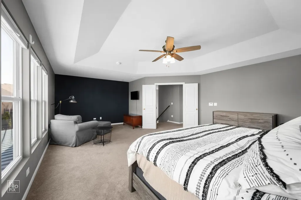 2 Marshall Ash Court Bolingbrook IL 60490