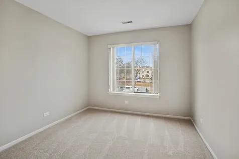 1975 Windsong Drive Schaumburg IL 60194
