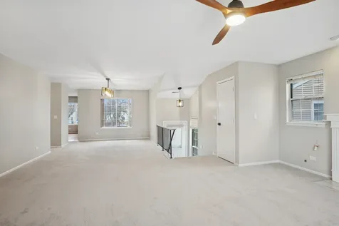 1975 Windsong Drive Schaumburg IL 60194