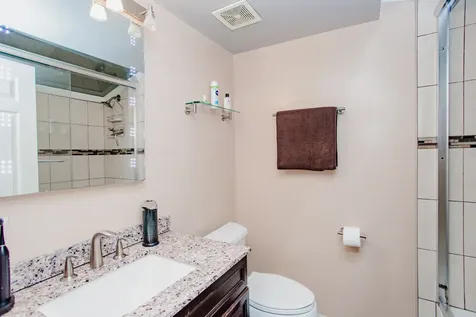 5039 Warren Street Skokie IL 60077