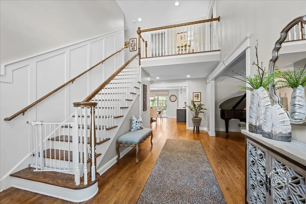 1315 Heatherton Drive Naperville IL 60563