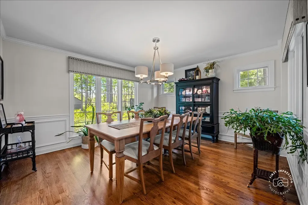 1315 Heatherton Drive Naperville IL 60563