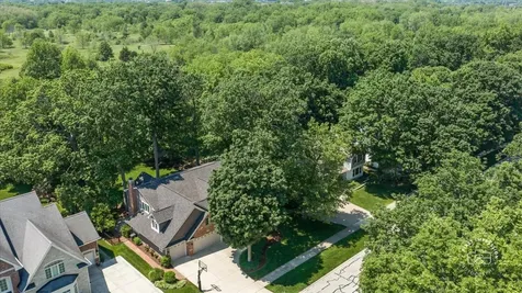 1315 Heatherton Drive Naperville IL 60563