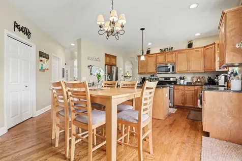 911 East Butterfield Circle Shorewood IL 60404