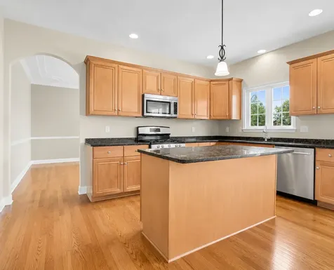 911 East Butterfield Circle Shorewood IL 60404