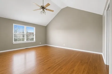 911 East Butterfield Circle Shorewood IL 60404