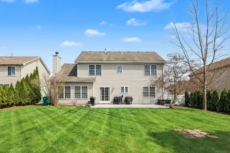 911 East Butterfield Circle Shorewood IL 60404