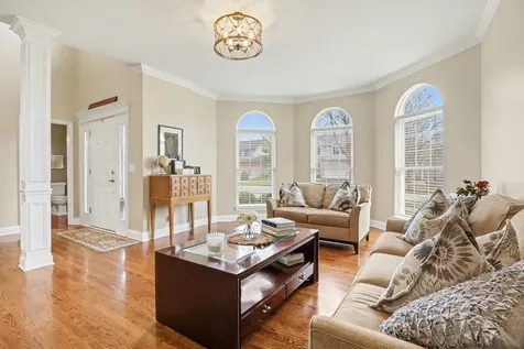 911 East Butterfield Circle Shorewood IL 60404
